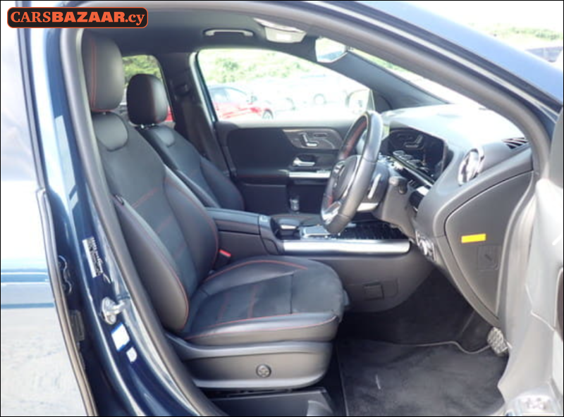 Mercedes-Benz GLA200d AMG Line