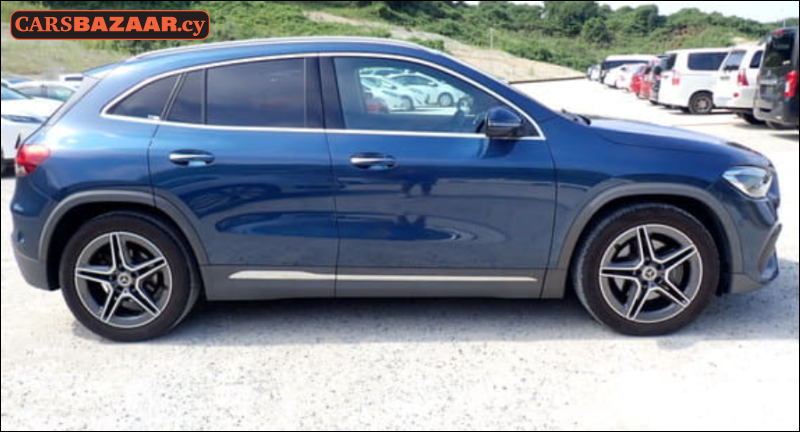 Mercedes-Benz GLA200d AMG Line