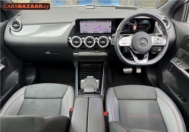 Mercedes-Benz GLA200d AMG Line