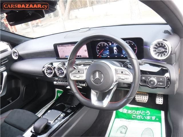 Mercedes-Benz A200d AMG Line