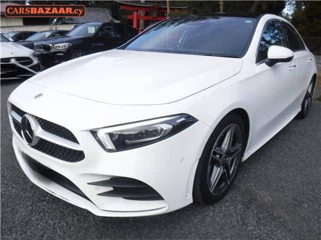 Mercedes-Benz A200d AMG Line