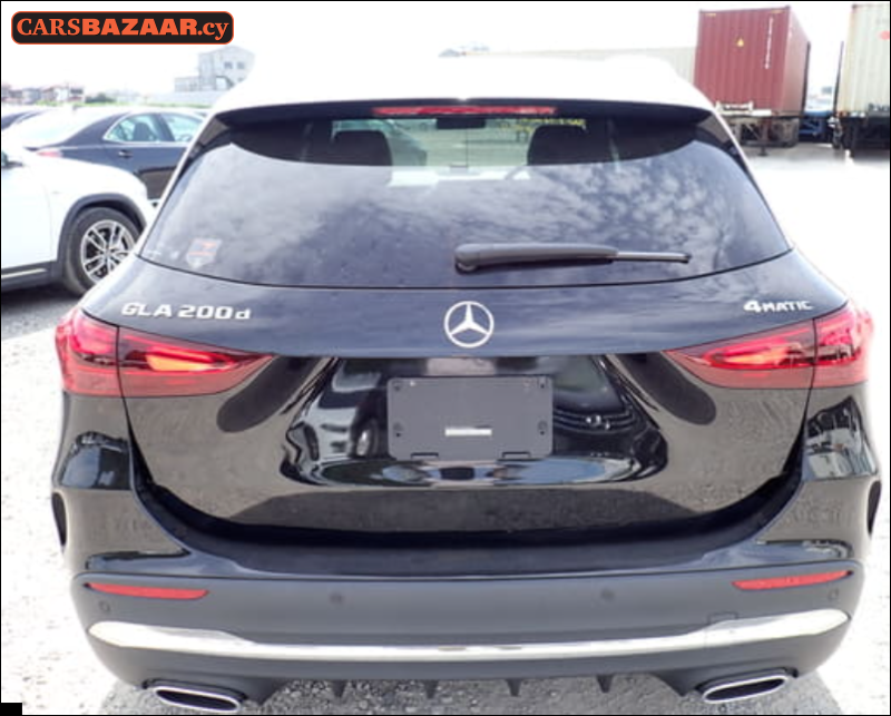 Mercedes-Benz GLA200d AMG Line