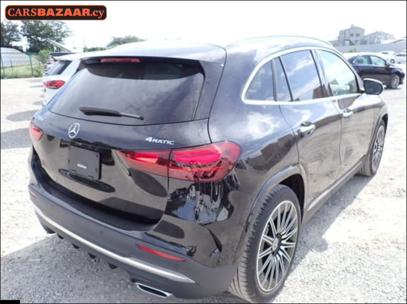 Mercedes-Benz GLA200d AMG Line