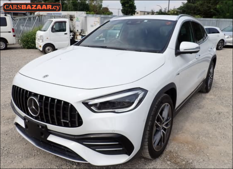 Mercedes-Benz GLA35 AMG Line