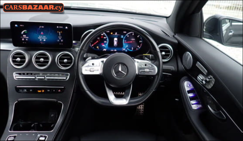 Mercedes-Benz GLC220d AMG Line
