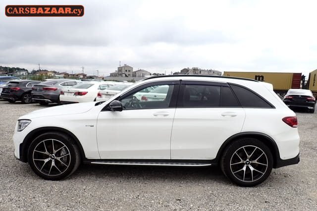Mercedes-Benz GLC43 AMG Line