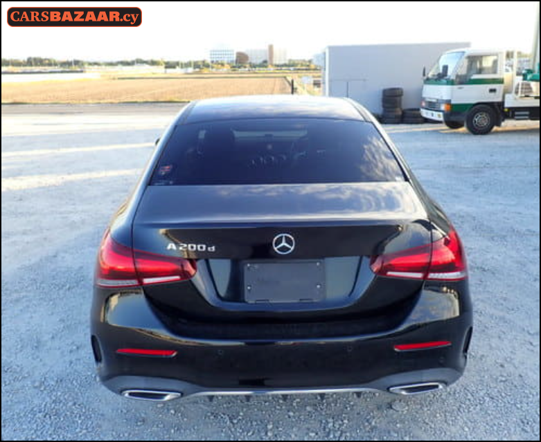 Mercedes-Benz A200d AMG Line