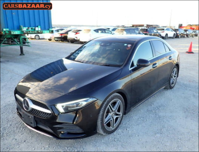 Mercedes-Benz A200d AMG Line