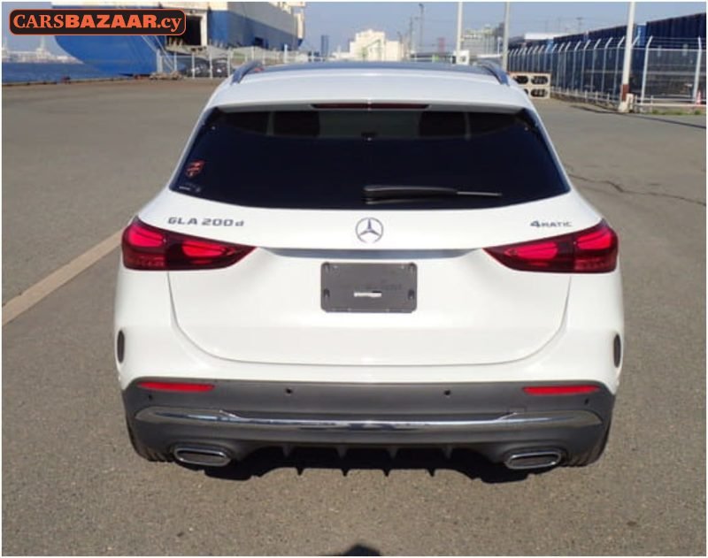 Mercedes-Benz GLA200d AMG Line