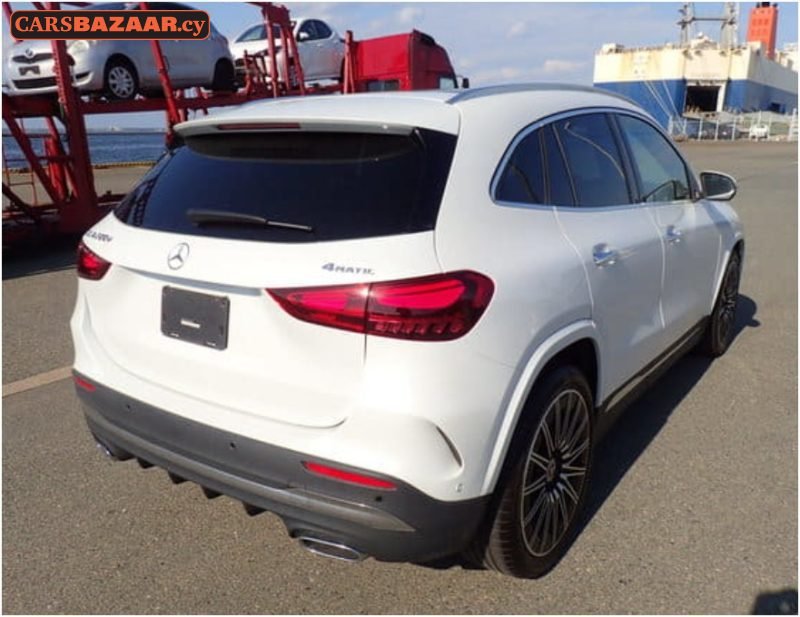 Mercedes-Benz GLA200d AMG Line
