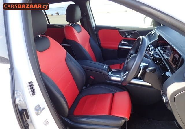 Mercedes-Benz GLA200d AMG Line