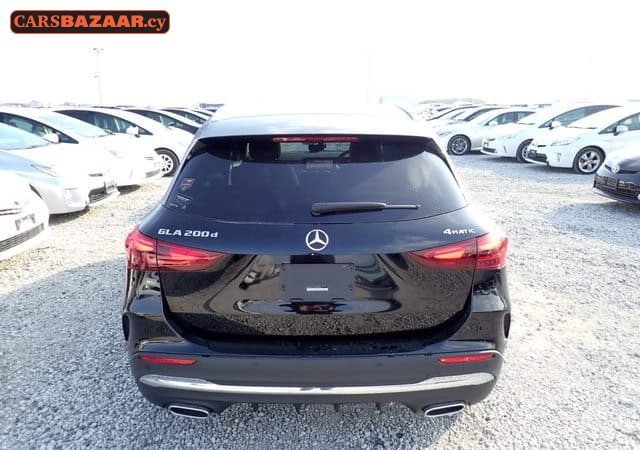 Mercedes-Benz GLA200d AMG Line