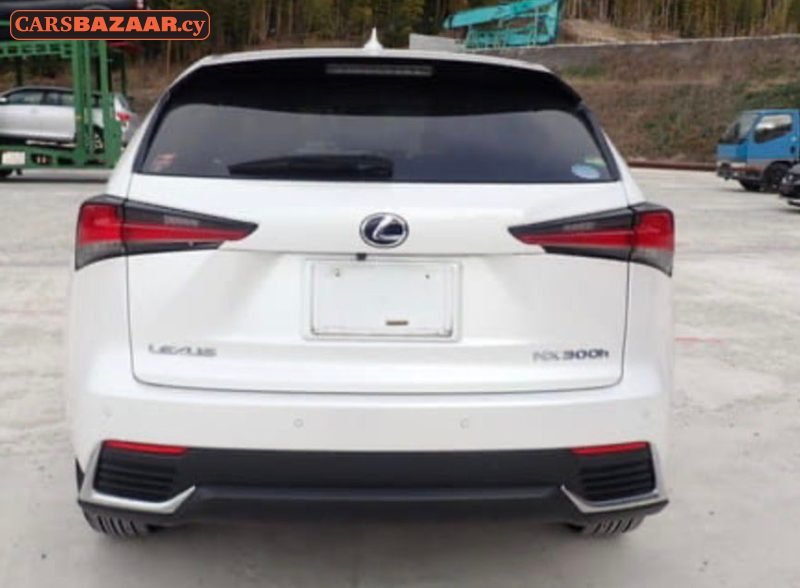 Lexus NX300H F Sport