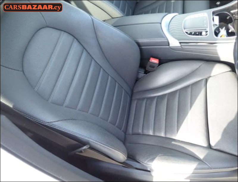 Mercedes-Benz GLC220d AMG Line