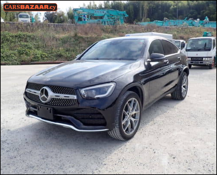 Mercedes-Benz GLC300 AMG Line