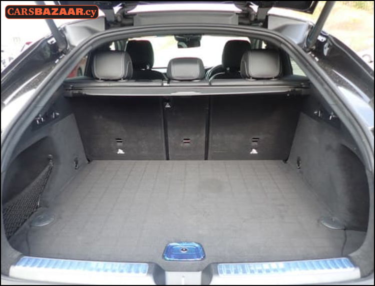 Mercedes-Benz GLC300 AMG Line