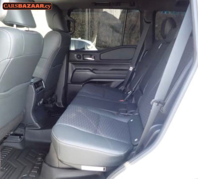 Toyota LAND CRUISER 250