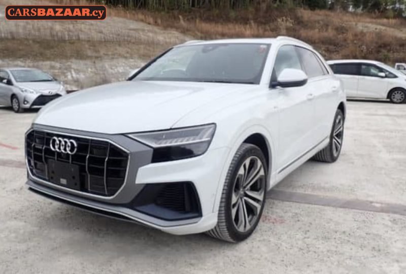 Audi Q8 55TFSI Quattro S Line	
